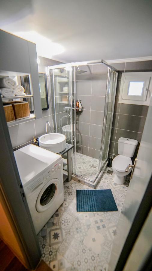 D16 Athens Apartment - 5' Mins To Petralona Metro ภายนอก รูปภาพ