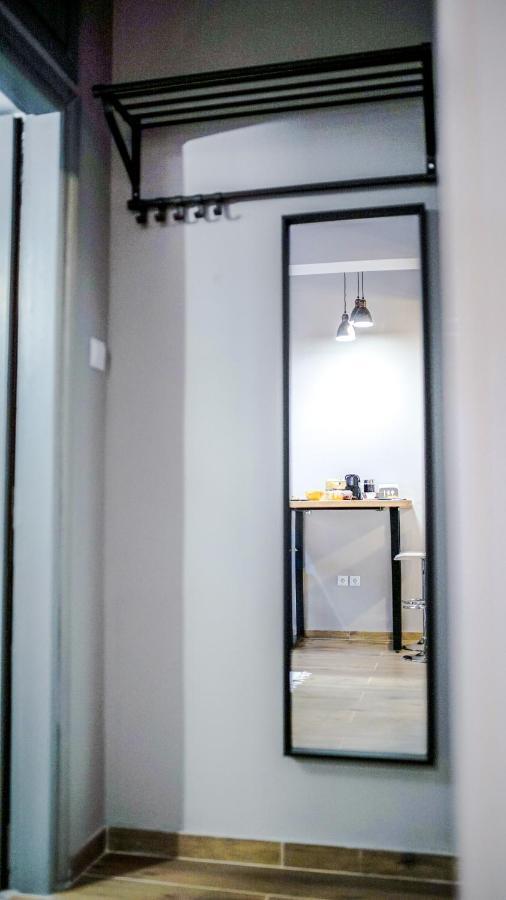 D16 Athens Apartment - 5' Mins To Petralona Metro ภายนอก รูปภาพ